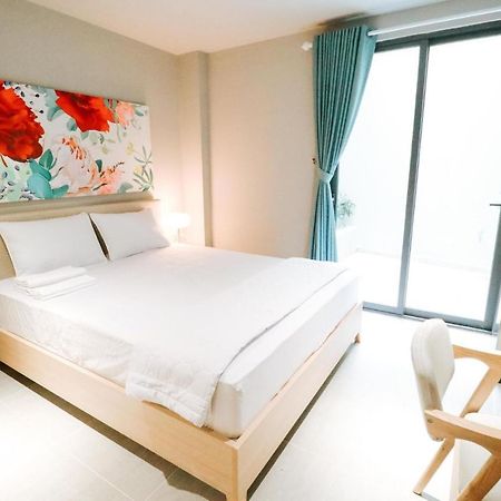 Tripporo Homestay Хошимін Екстер'єр фото