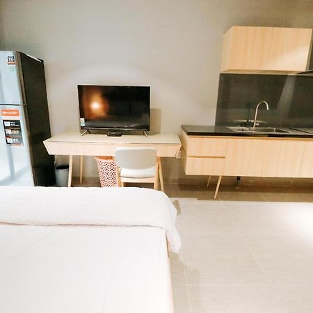Tripporo Homestay Хошимін Екстер'єр фото